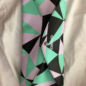 Amika curl wand—never used!